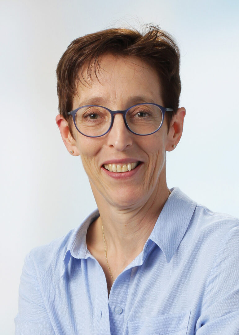 Dr. Lydia Fischer